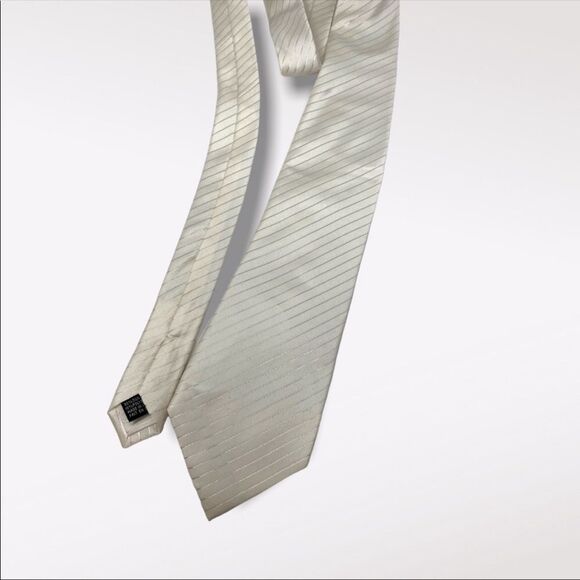 GEORGE | 3/$15 Stain Resistant Pearl Tie - Picture 2 of 6